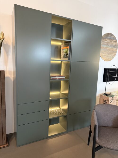 Interlübke - Studimo mit Licht